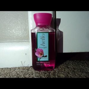 Bath & Body Works: Hello Beautiful Body Wash